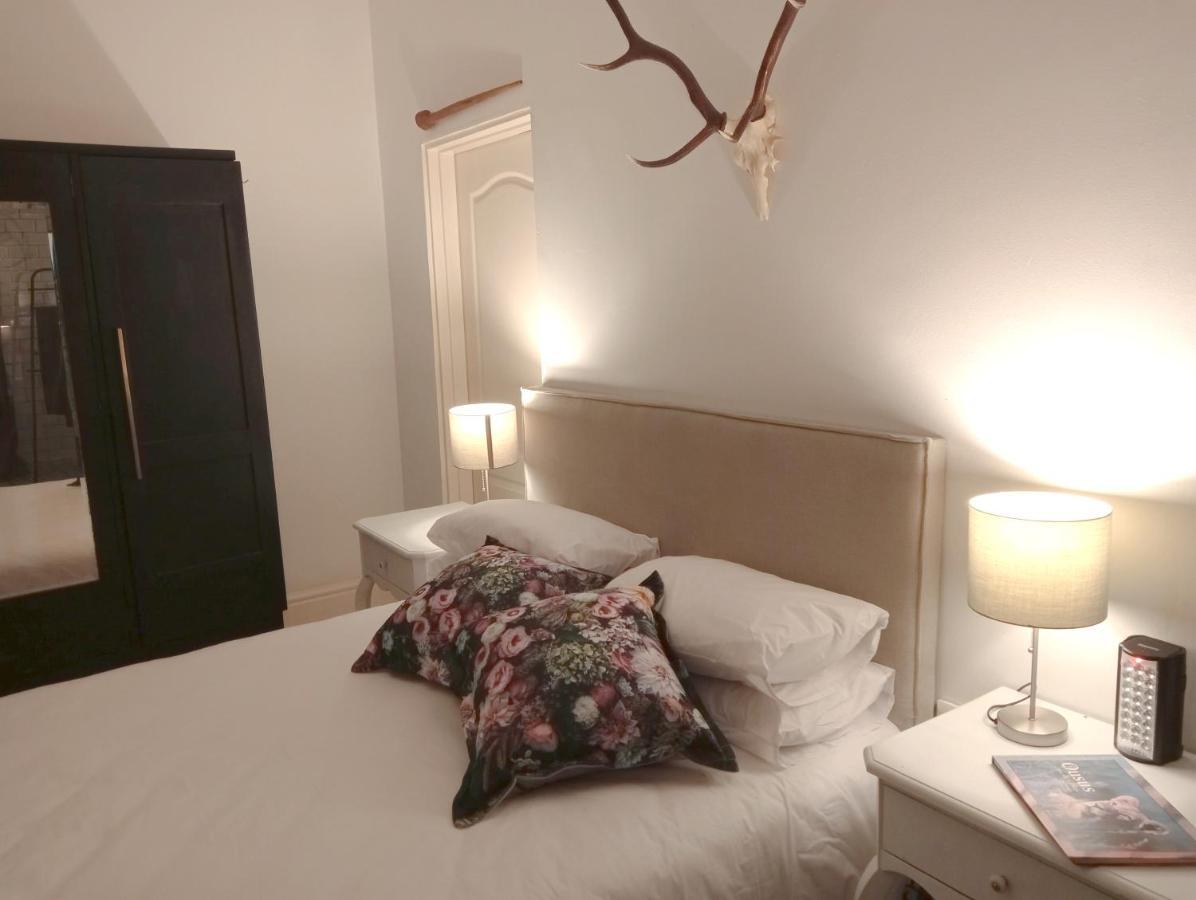 Отель Rouana Guest Farm Стелленбос Экстерьер фото